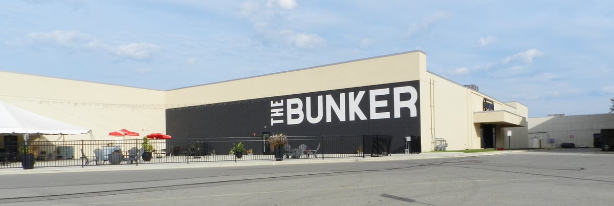 The Bunker Double Bogeys Southern Park Mall Exterior