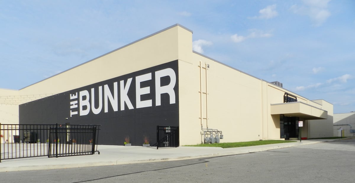 The Bunker Double Bogeys Southern Park Mall Exterior