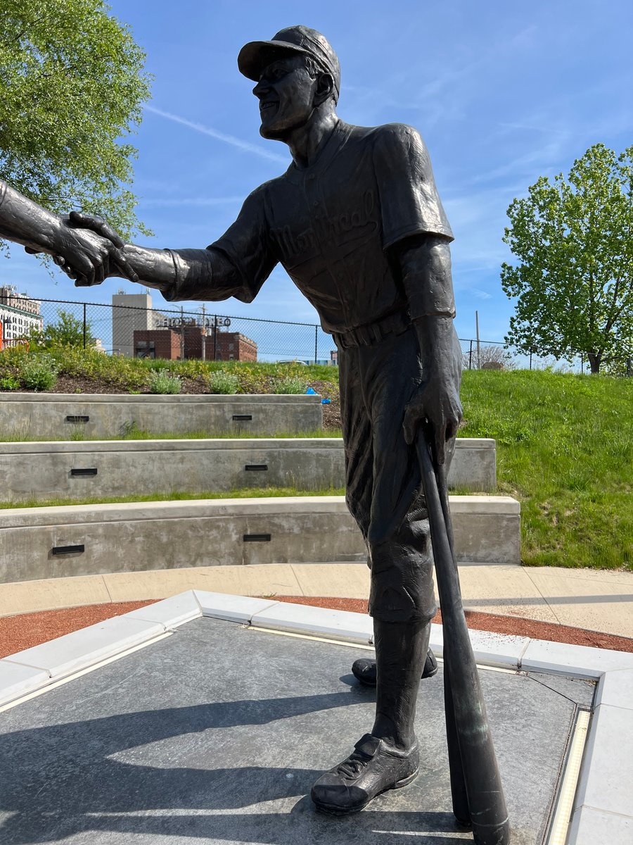 jackie robinson george shuba statue handshake for the century