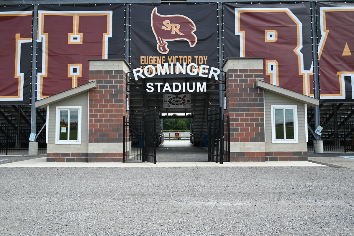 South Range Concessions and Restrooms